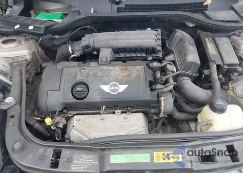 2009 Mini Cooper z USA, uszkodzony, nr VIN WMWMF33519TU75139